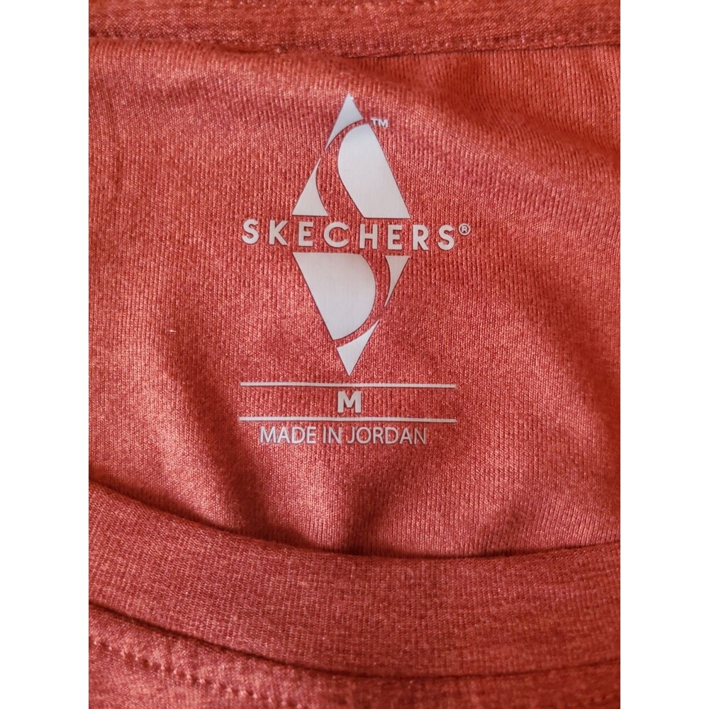 Mens Sketchers Tshirt Super Soft Color Brick Size Meduim - Picture 6 of 16